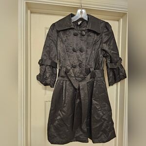 Black Trenchcoat NWT Med.